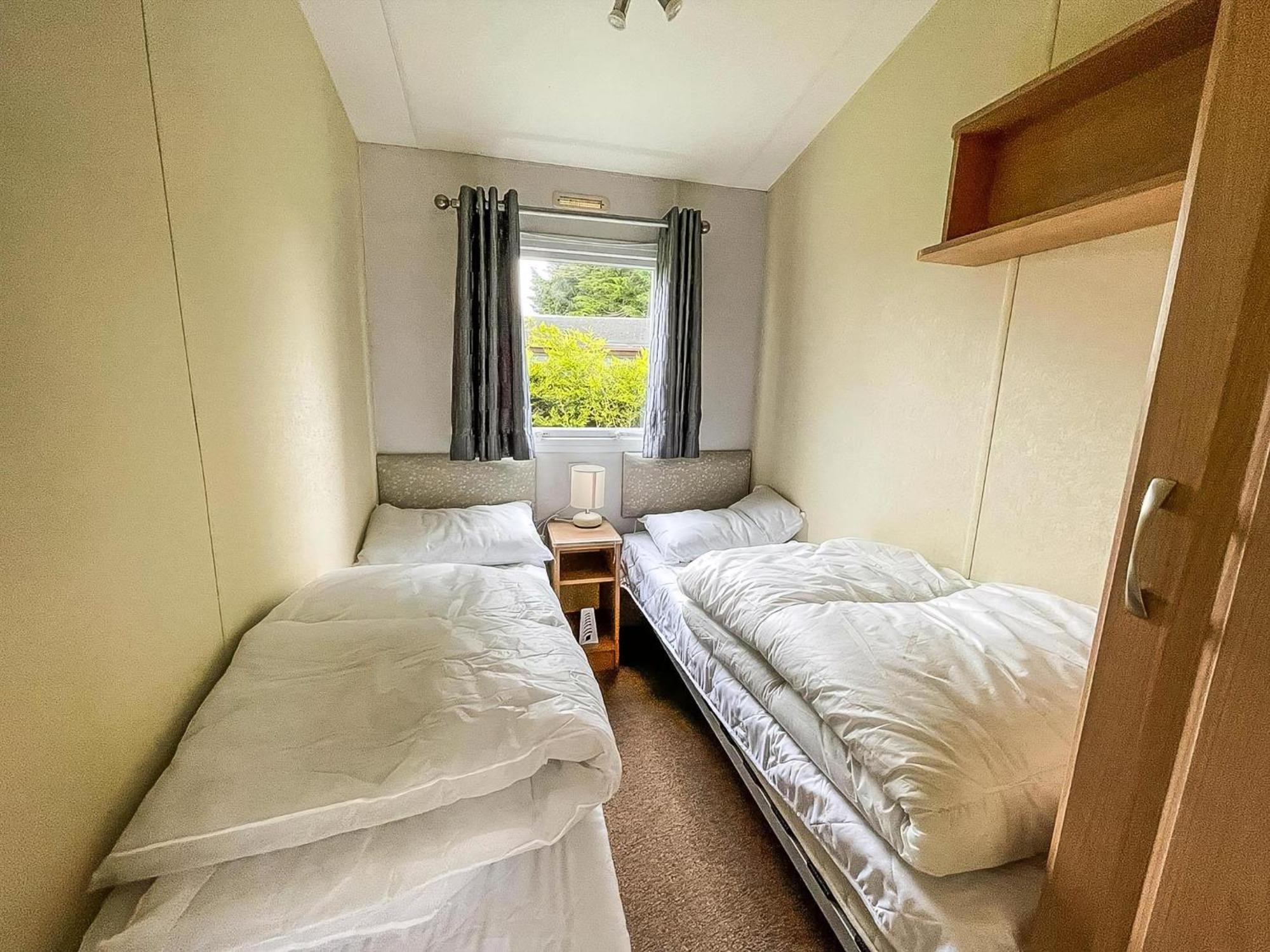 Great Caravan At Breydon Water Holiday Park, Ref 10086B Belton with Browston Bagian luar foto